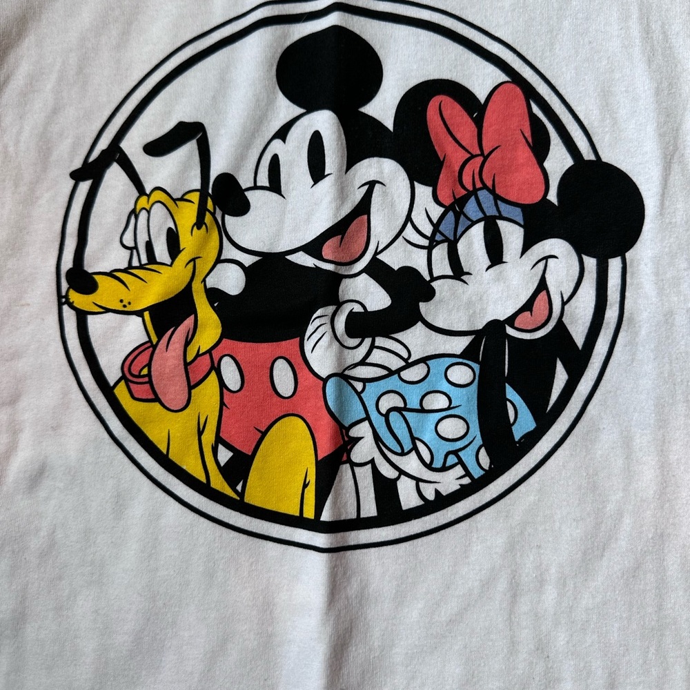 Disney Mickey Mouse Graphic T-shirt- Small NWT - Picture 3 of 4